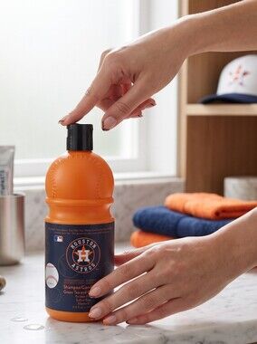 Houston Astros 2 in 1 Shampoo and Conditioner 17.8 fl oz NEW